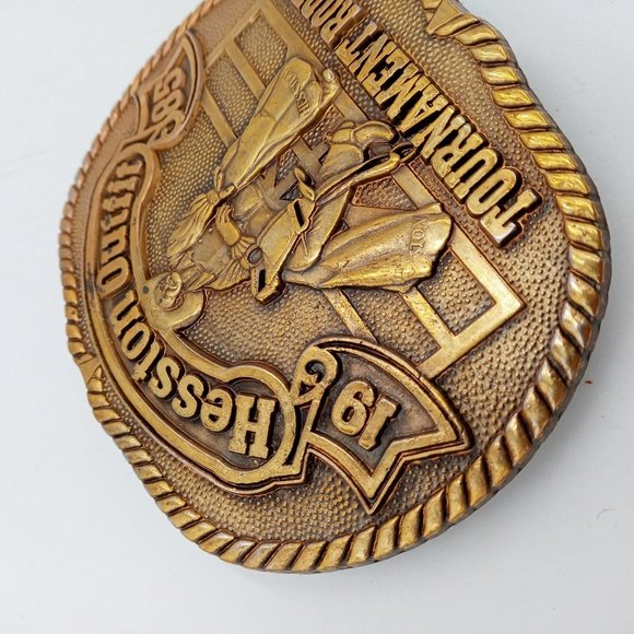 PRCA Rodeo Belt Buckle Hesston Outfit Tournament 1985 Cowboy Western Wear - Picture 4 of 9